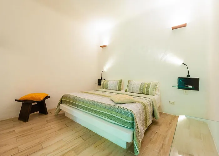 Kinbe Boutique Hotel