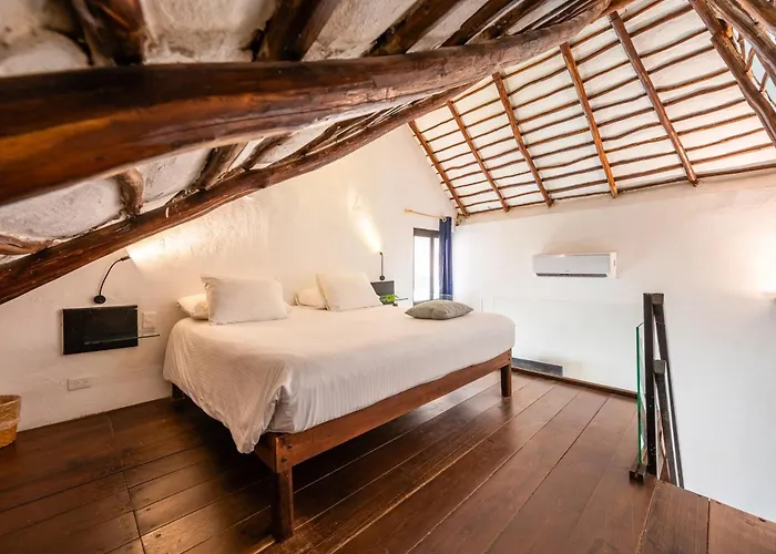 Kinbe Boutique Hotel 4*